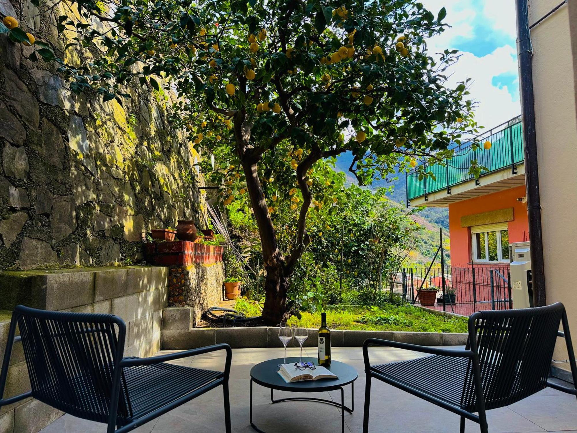 The Upper House Apartment Riomaggiore Exterior foto